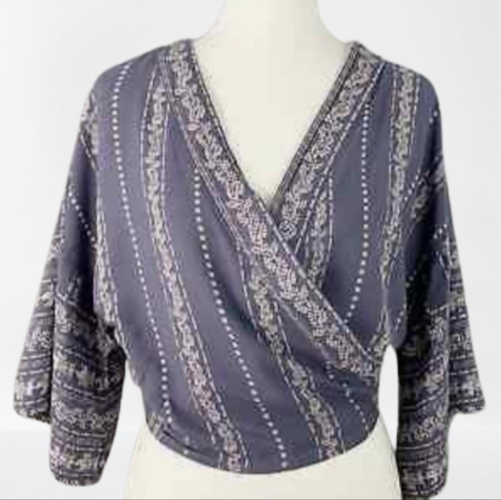 Japna Wrap Crop Top Medium Star Print V-neck Purple Kimono Sleeve